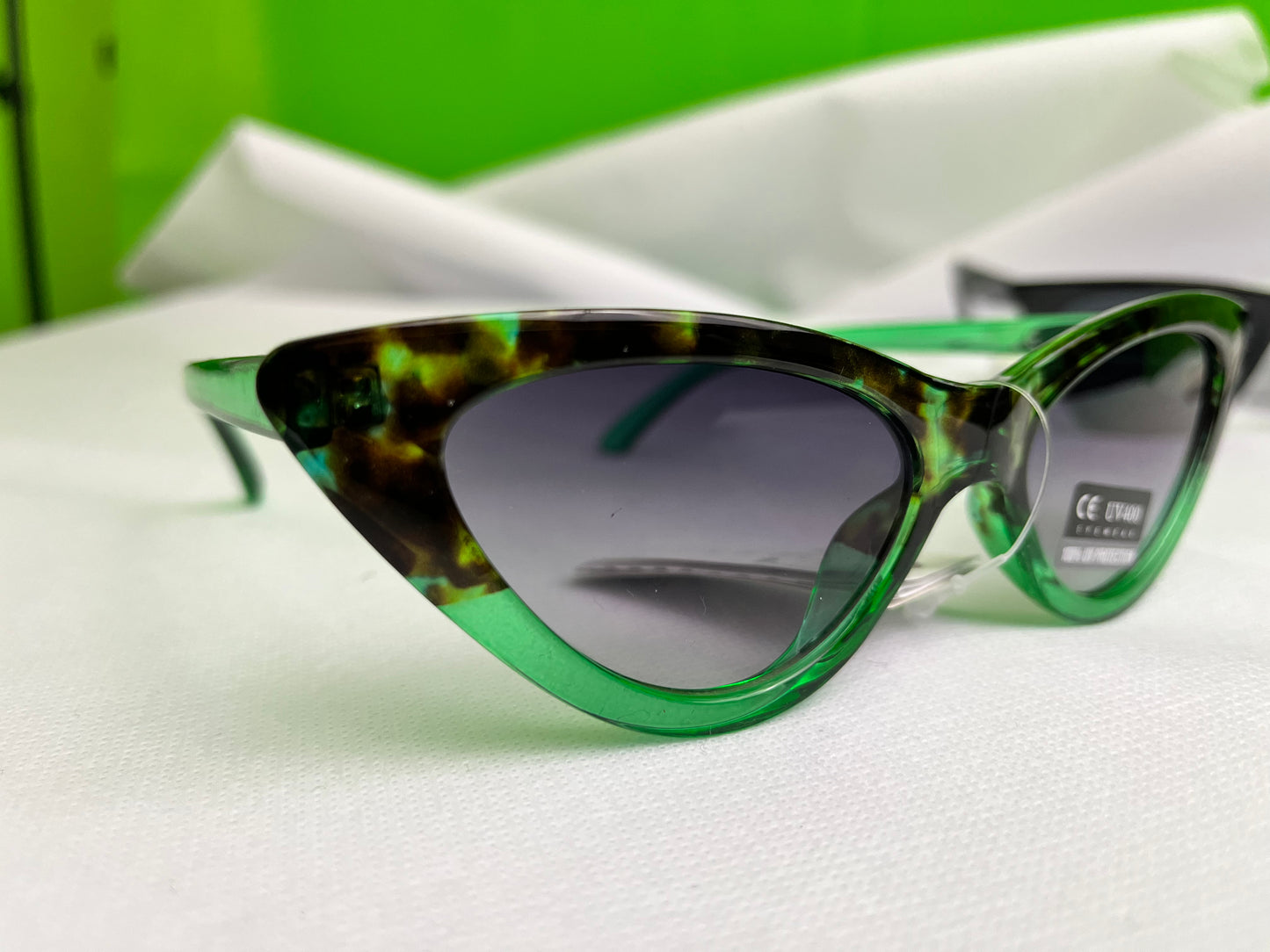 Lunettes Soleil Femme Cat eyes Œil de chat Pointu