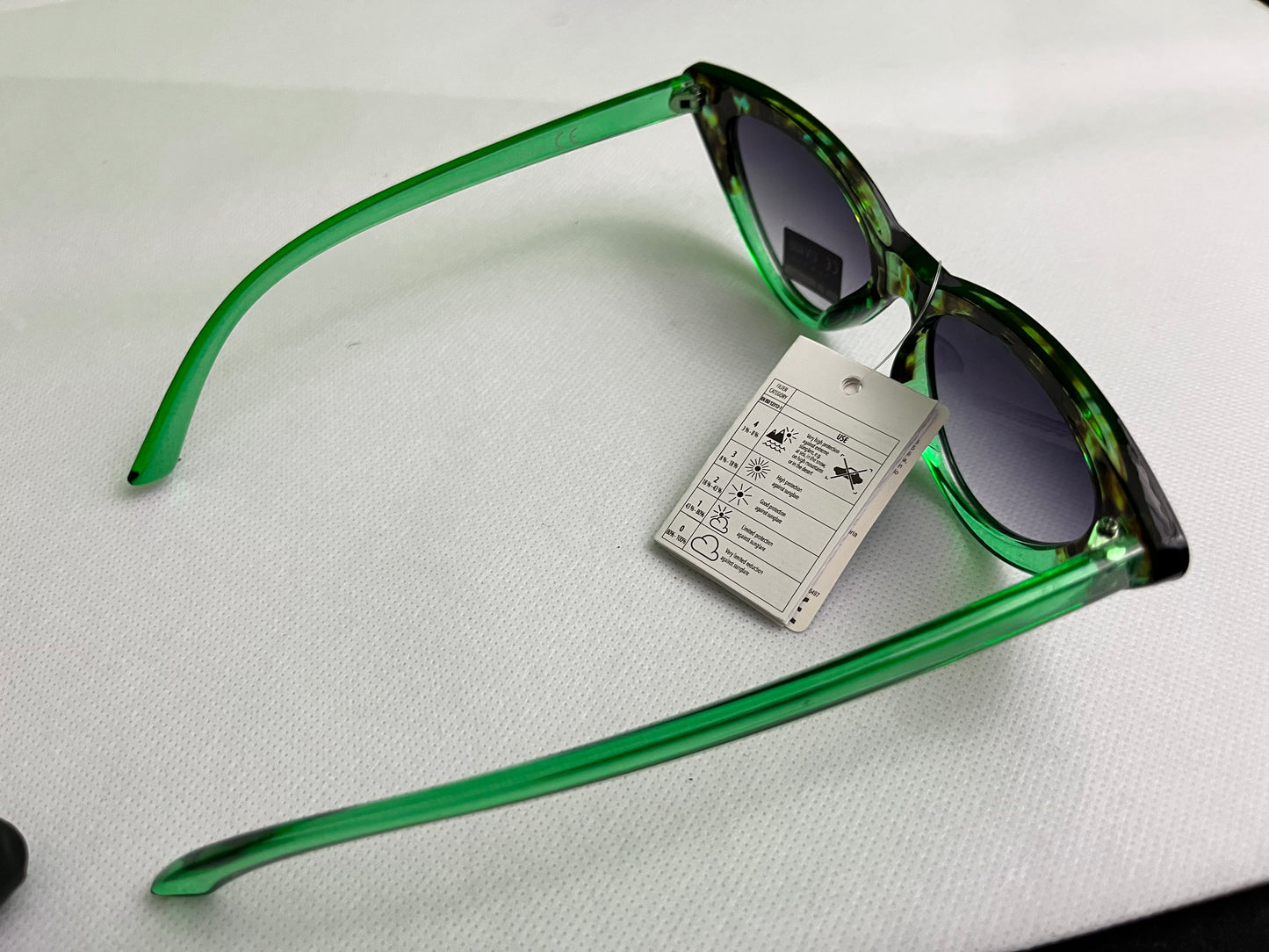 Lunettes Soleil Femme Cat eyes Œil de chat Pointu
